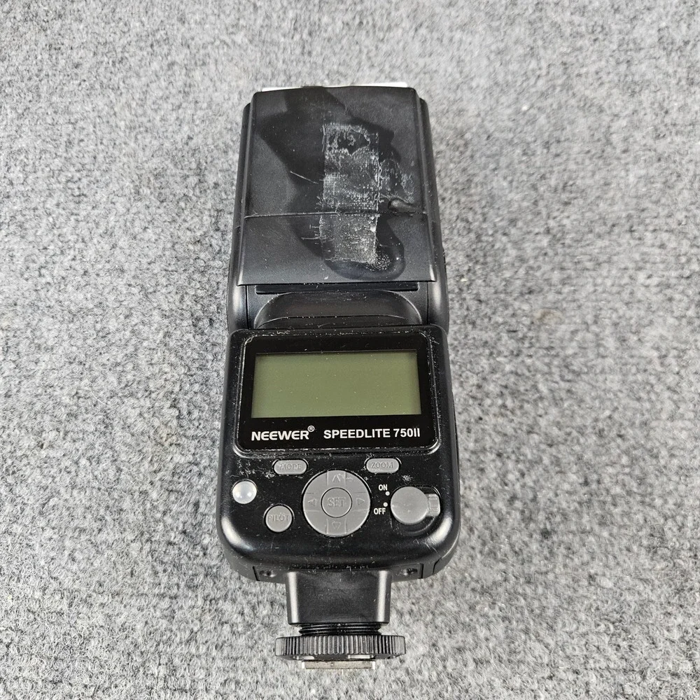 Neewer Speedlite 750II TTL Flash‎ for Nikon DSLR Cameras Black NW750II